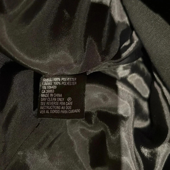 Tahari Satin bow trim triple breasted Crepe blazer Sz 6 petite - Picture 13 of 16